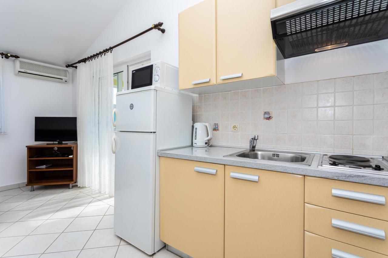 Apartments Crnekovic II Popa Dorcica Baška Εξωτερικό φωτογραφία